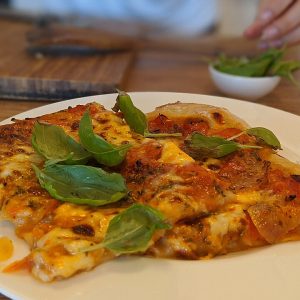 Achari Pizza