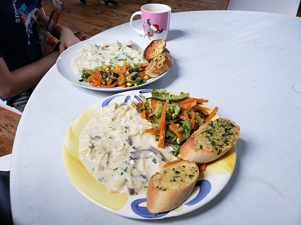 Cheese Creamy Pasta